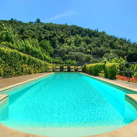 Prázdninový dům Casa Immersa Nella Natura Con Piscina Ac E Wi-fi 1