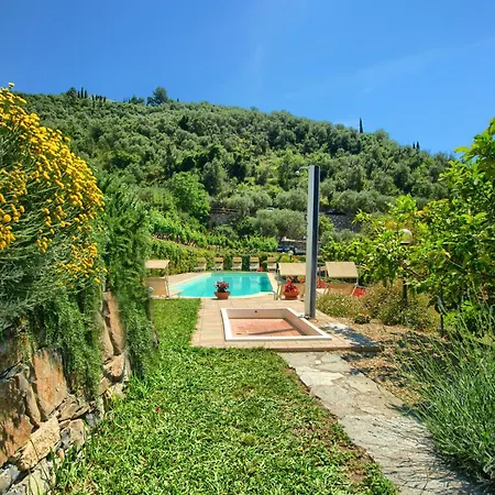 Casa Immersa Nella Natura Con Piscina Ac E Wi-fi 1 Dolcedo